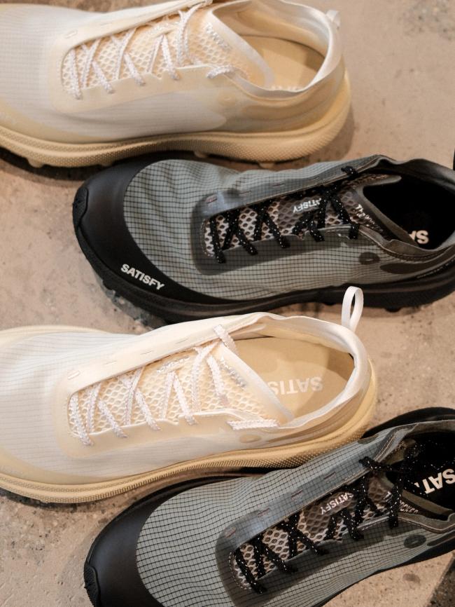 Satisfy theROCKER trail running shoe upper