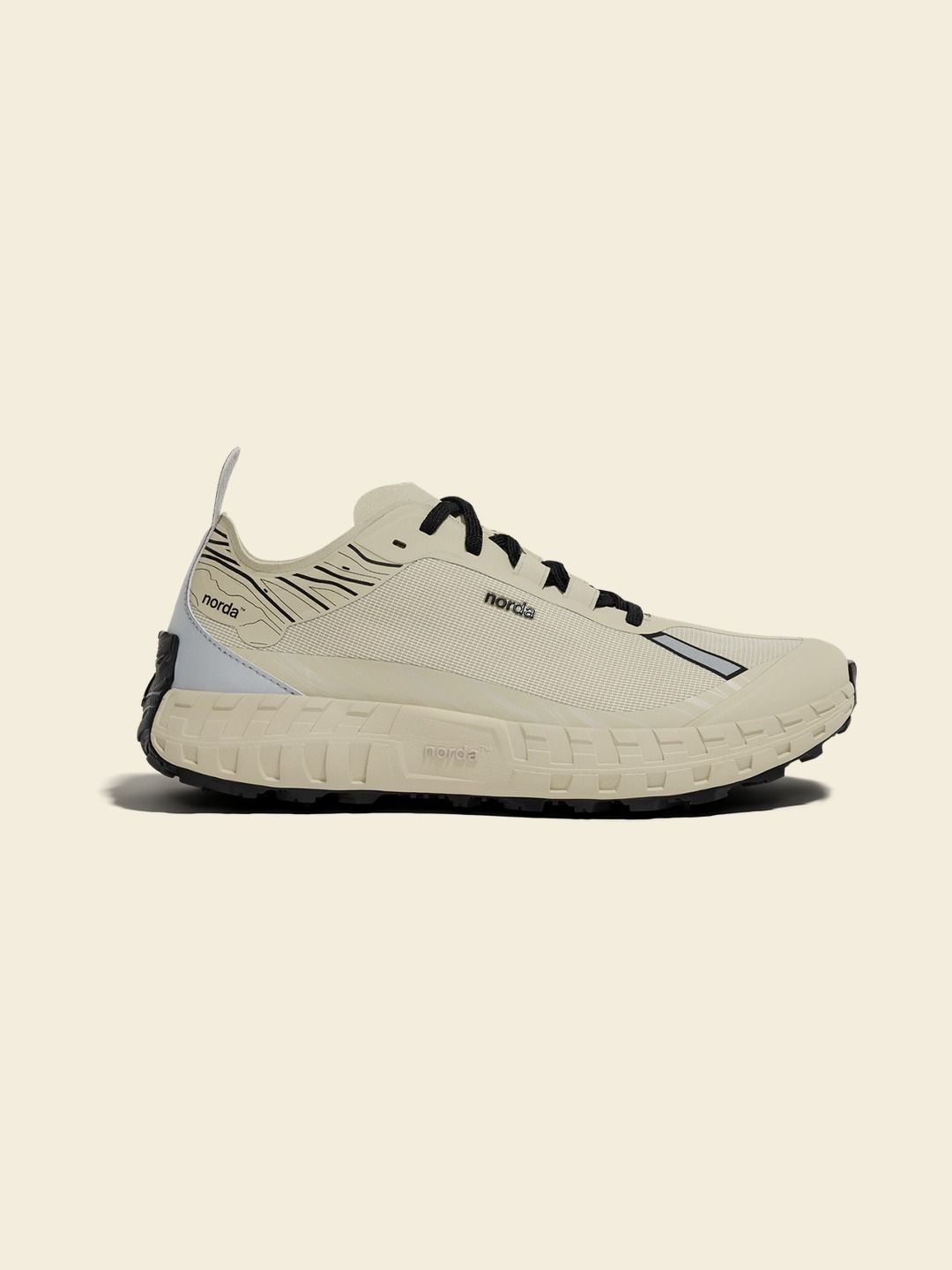 norda 001A in Almond