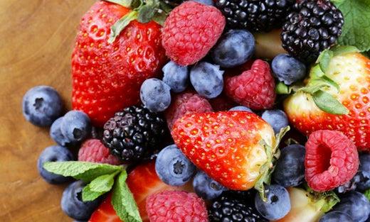 The ultimate guide to berries for dogs: Safety, benefits, and tips The ultimate guide to berries for dogs: Safety, benefits, and tips
