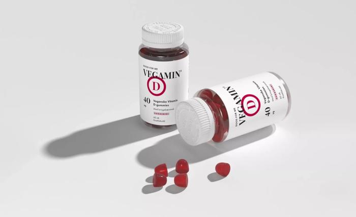 Bilde av boks med D-vitamin tabletter. 