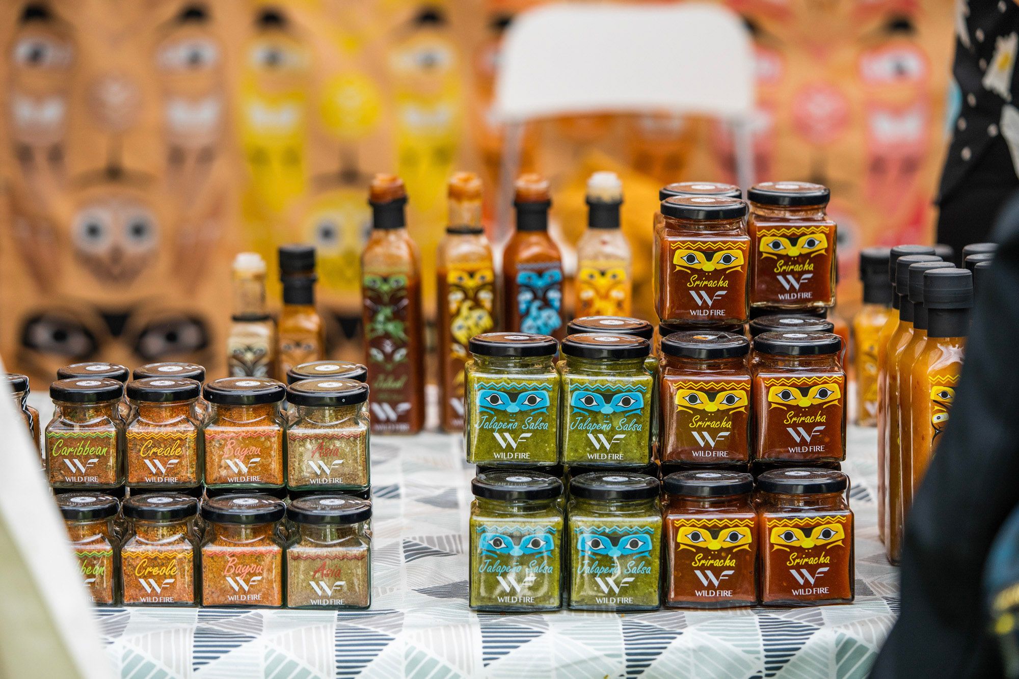 Sauser i glassflasker 