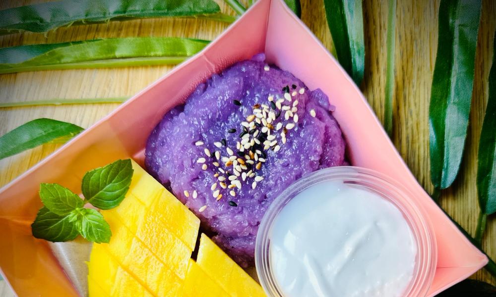 Bilde av to skåler med mat