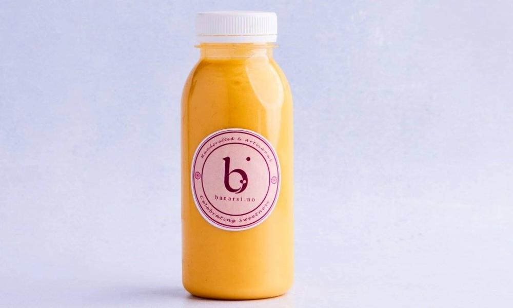 Bilde av kurslederne i Yogaskolen