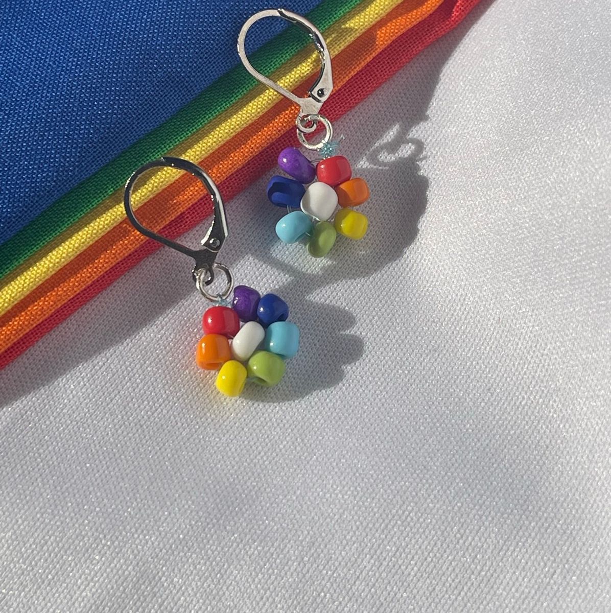 Aretes Pride