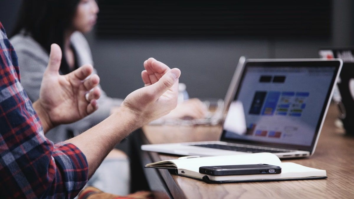 Procurement & compliance: Geopolitics & growth