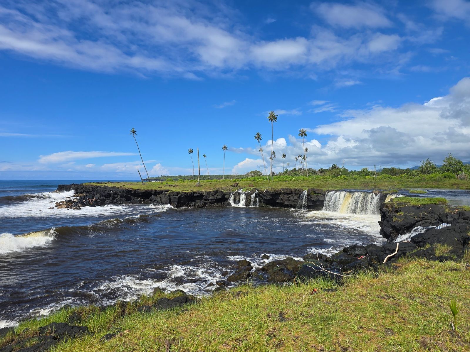 Samoa — Upolu and Savai'i Island Road Trip
