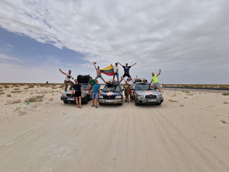 Crossing the Mauritanian desert on old rally coordinates