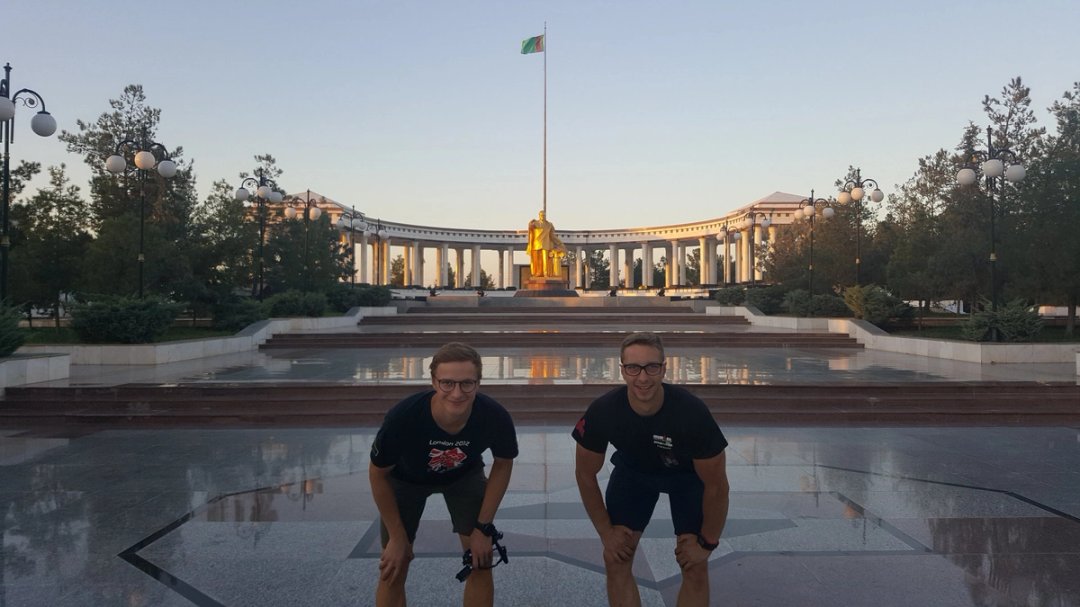 Ashgabat: the white marble city with nobody in it