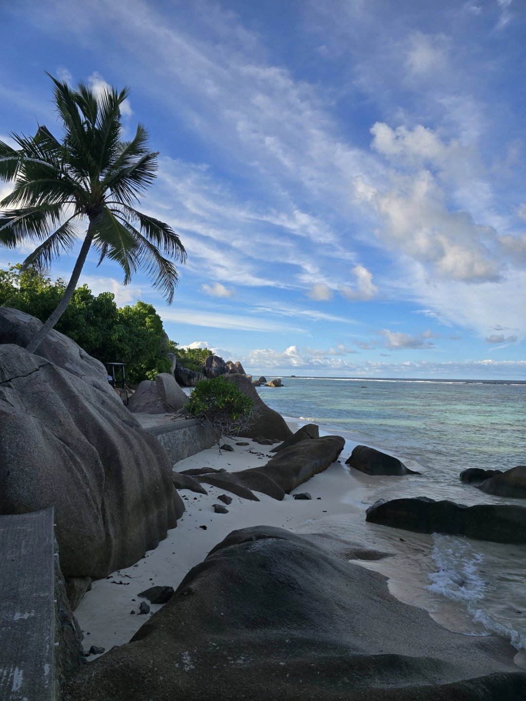 La Digue by bike: the island with almost no cars