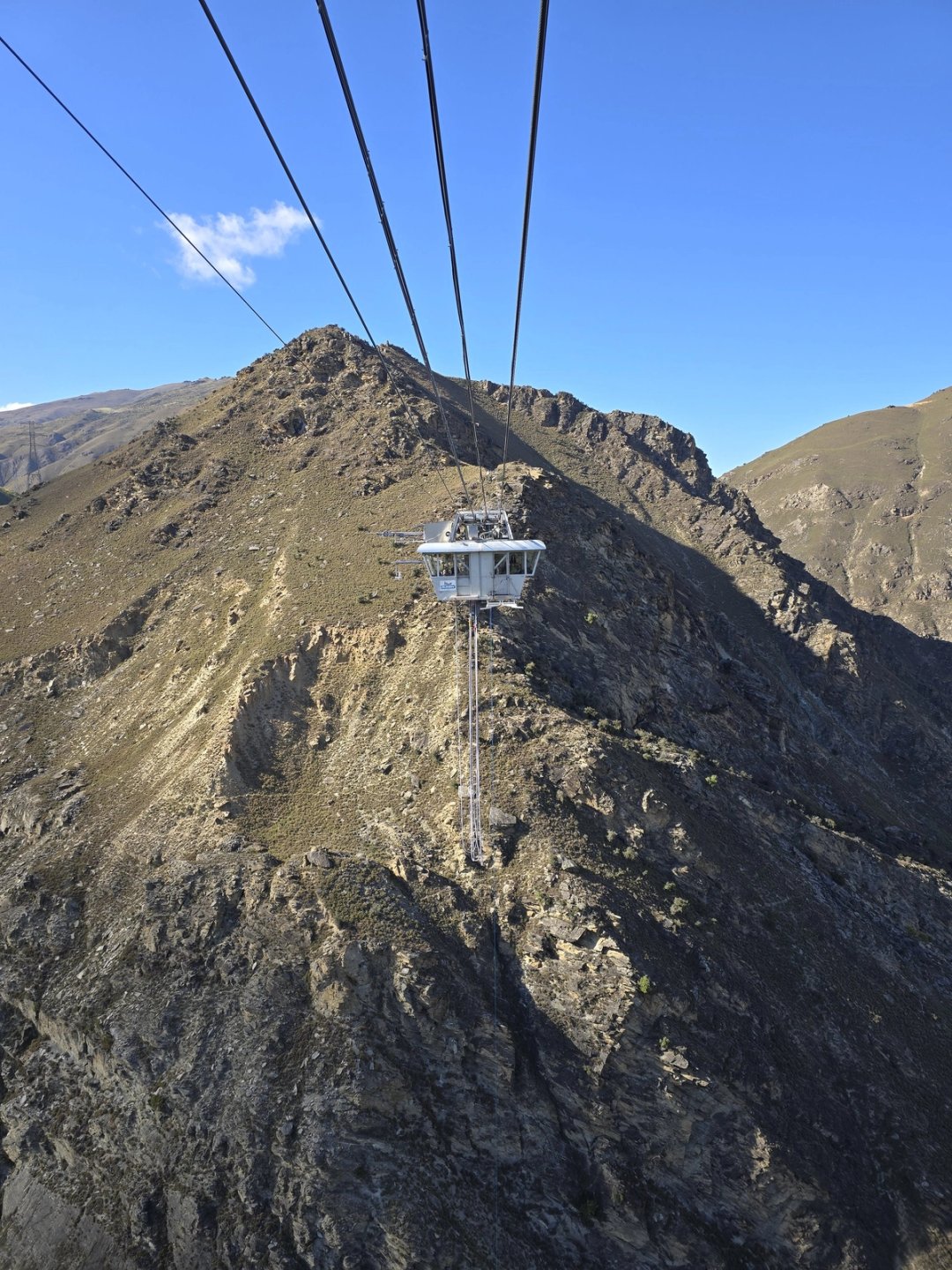 The Nevis: bungy first, then the swing
