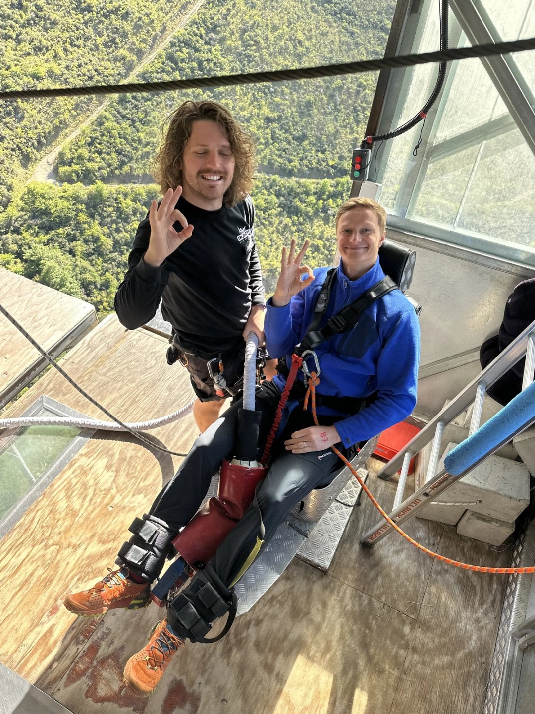 The Nevis: bungy first, then the swing