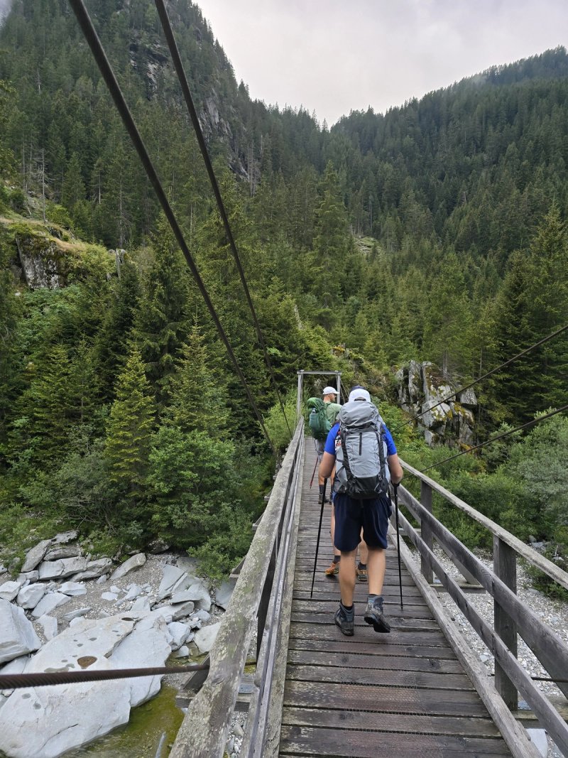 Ausserferrera to Splügen, and the stage nobody wanted