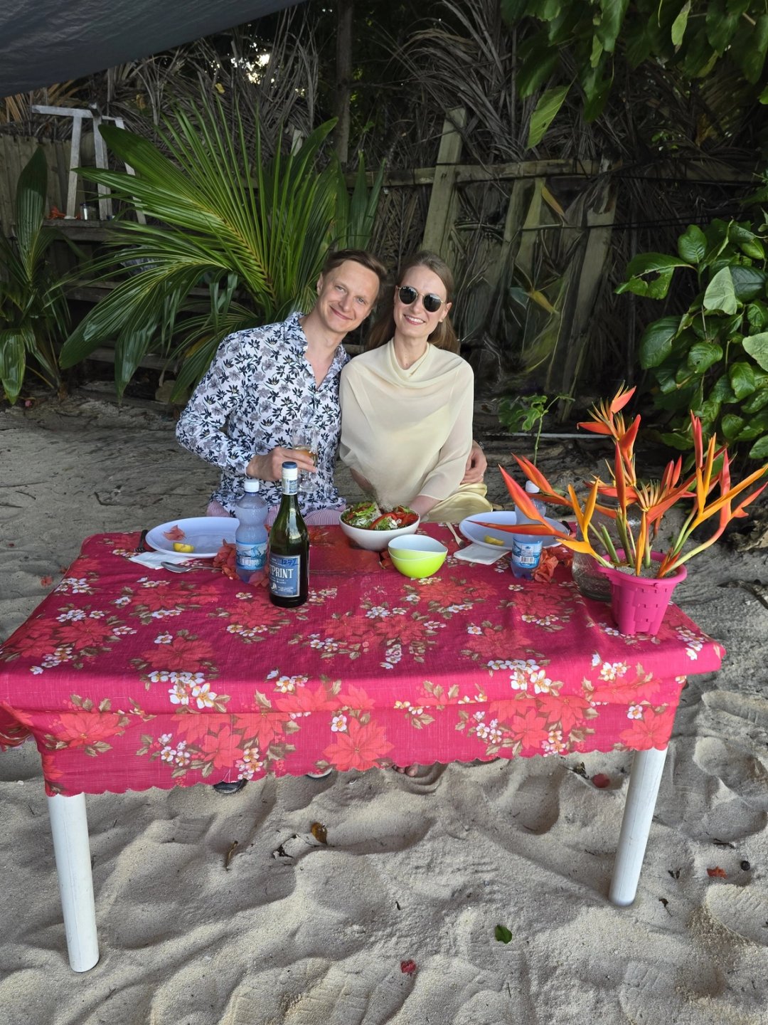 A barefoot beach dinner, the surprise that closed our Seychelles trip