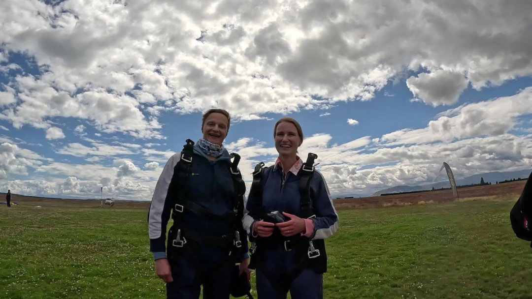 Talking my wife into a skydive over Mt Cook