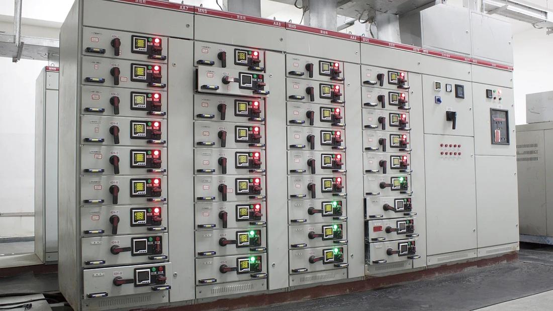 Power Distribution Board manufactured by Lite Metal Industries