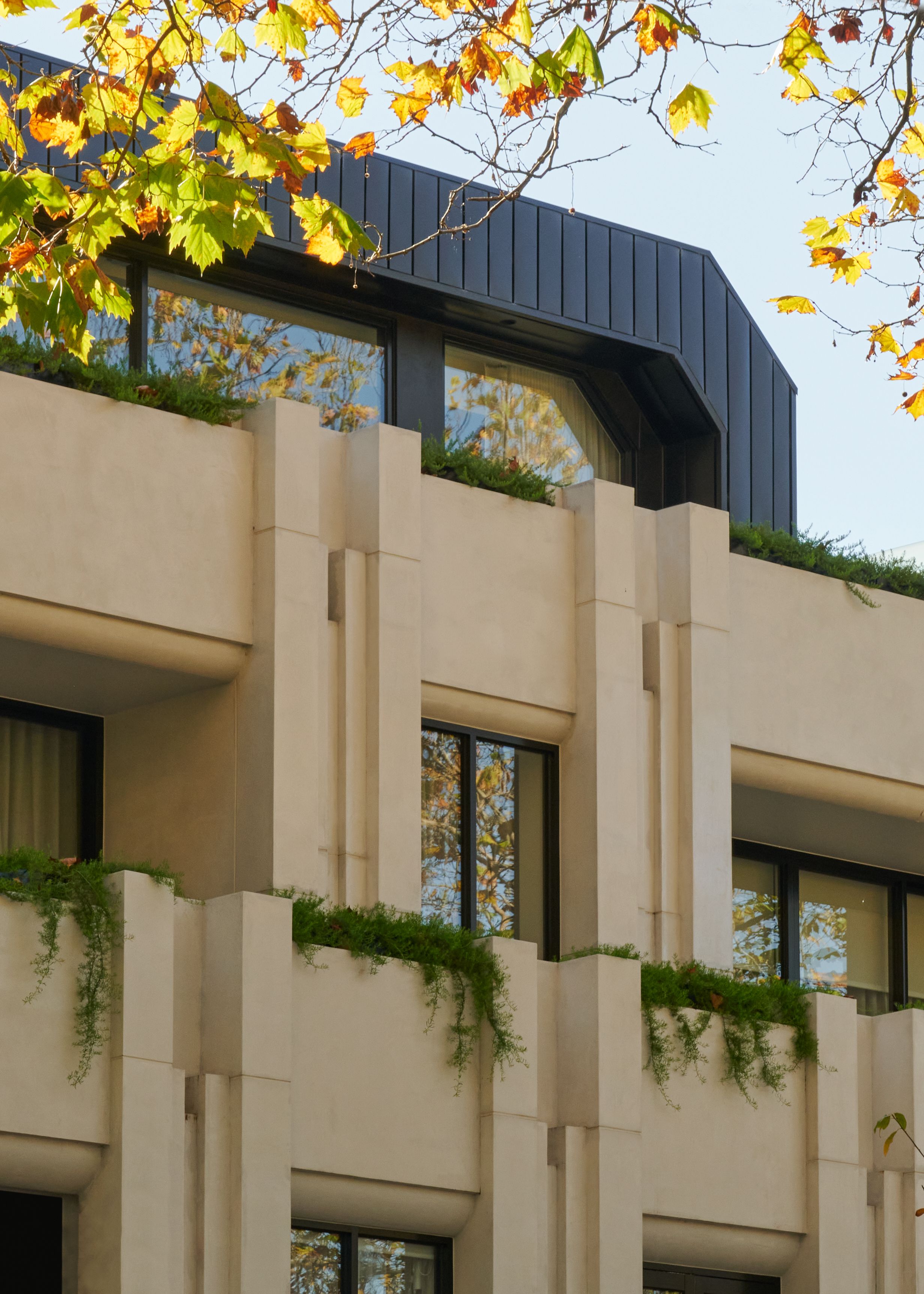 Exterior facade of Straun Resdiences.  | Straun Residences interior architecture by Mim Design and built by Virgon Constructions | Mim Design | Toorak, Victoria | Architectural Photography Veeral Patel