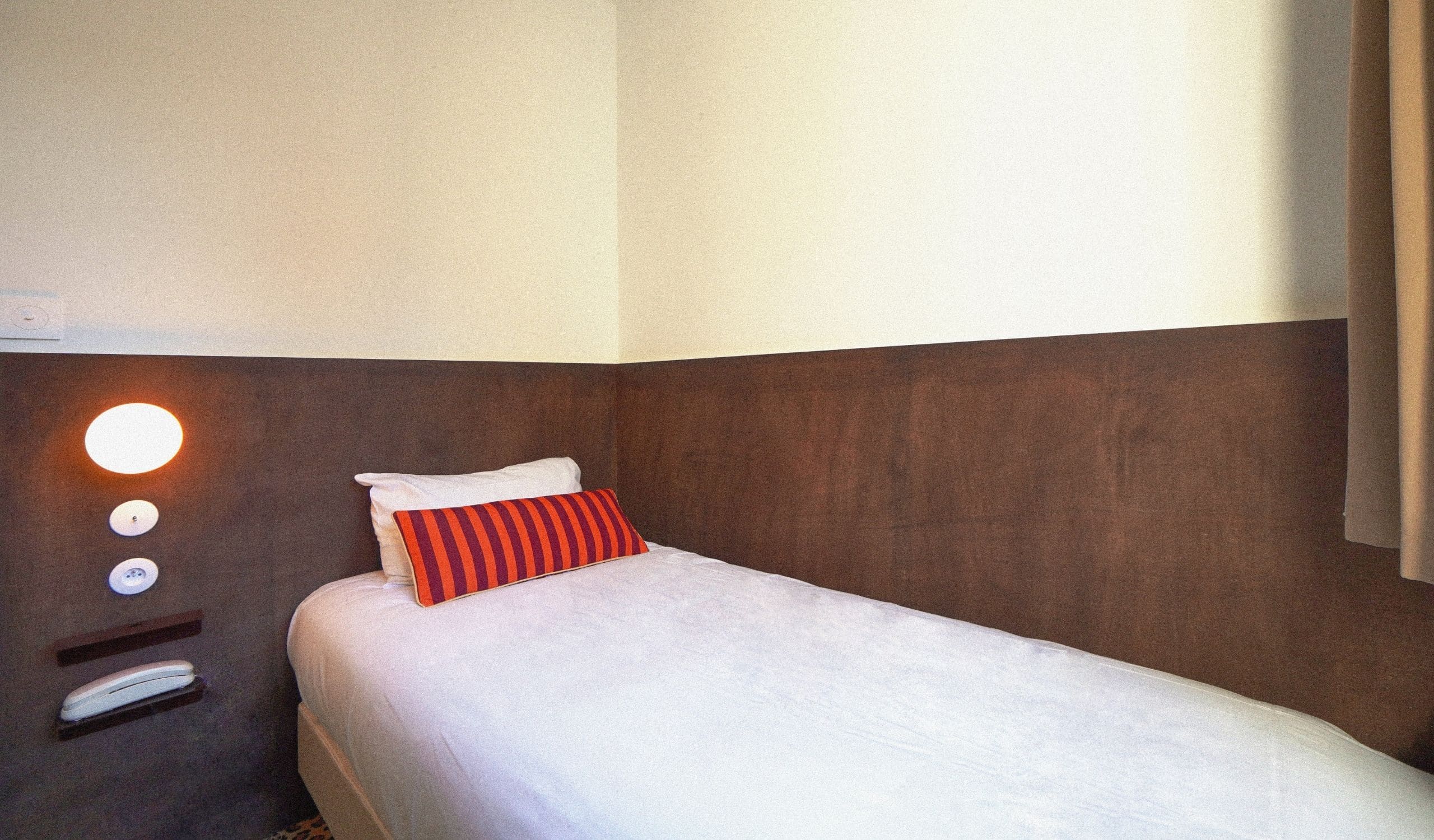 Chambre Single 1 personne Hôtel Le Moderne Toulouse