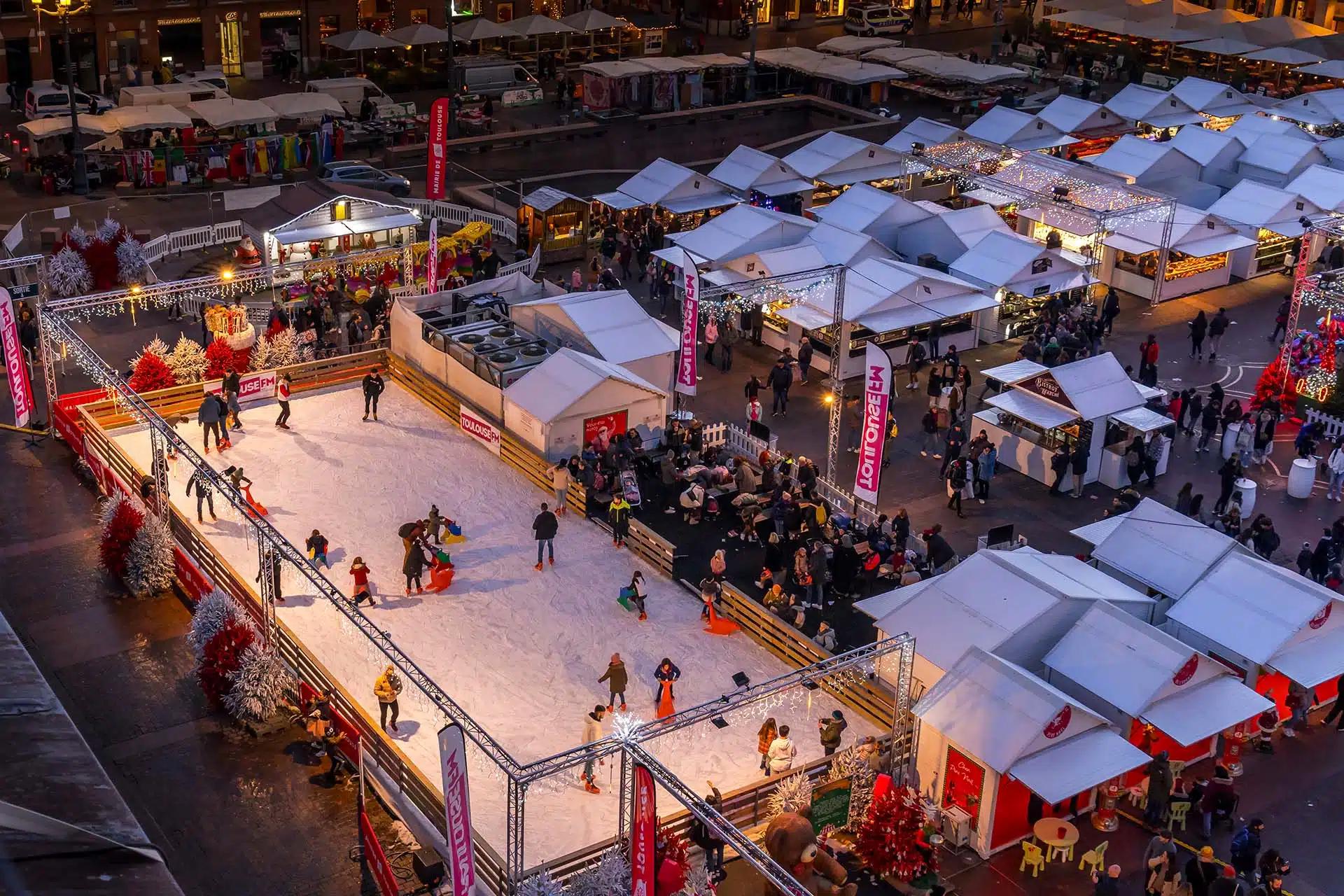 marché de noel à toulouse, place du capitole