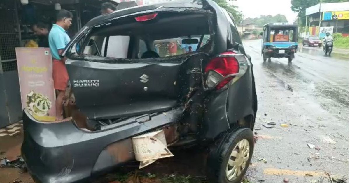 ചാവശേരിയിൽ കാറിൽ പിക്കപ്പ് ജീപ്പിടിച്ച് അപകടം