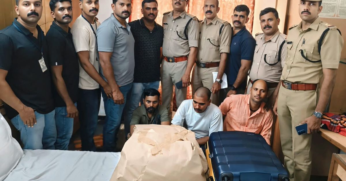 12 കിലോ ഗ്രാം കഞ്ചാവുമായി 3 അന്യ സംസ്ഥാന യുവാക്കൾ അറസ്റ്റിൽ