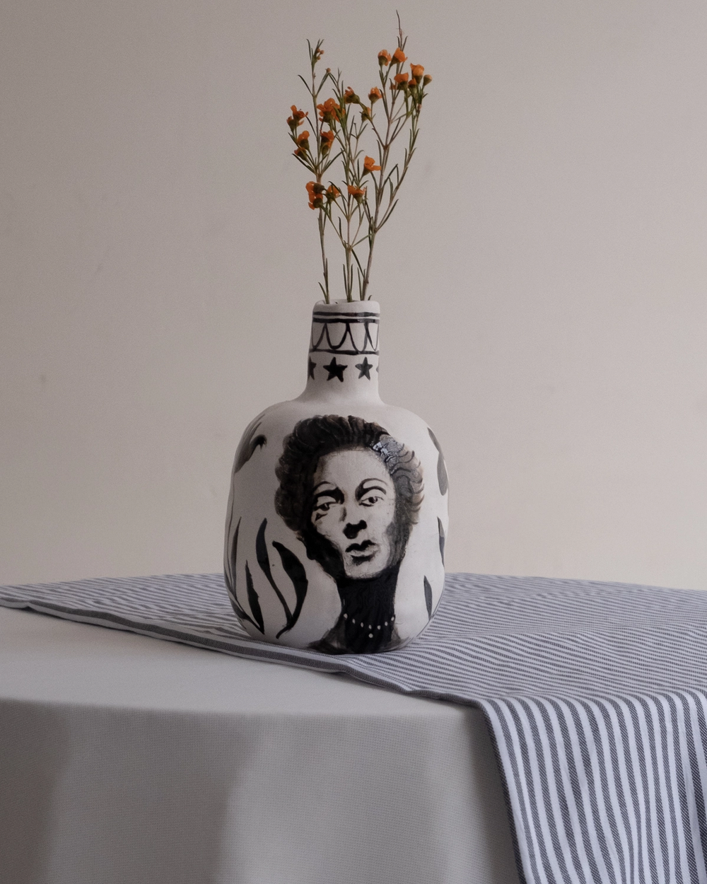 Florero - Mujer