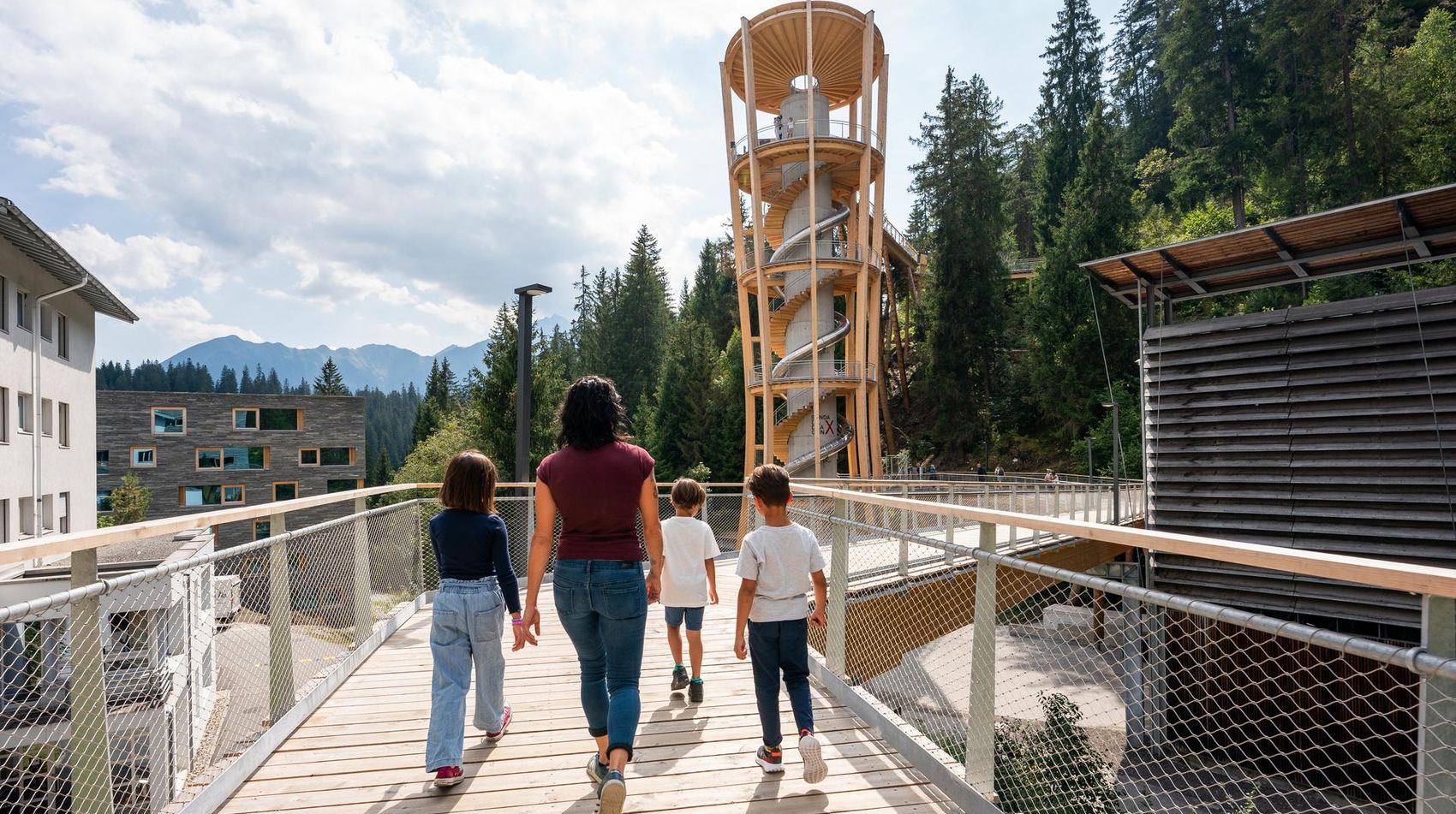 Baumwipfelpfad rocks Park Tower
