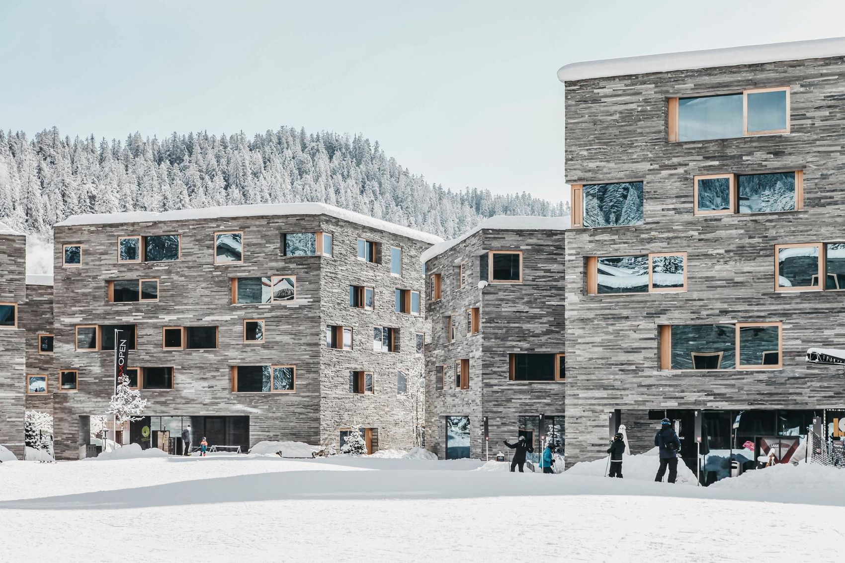 rocksresort - image 3