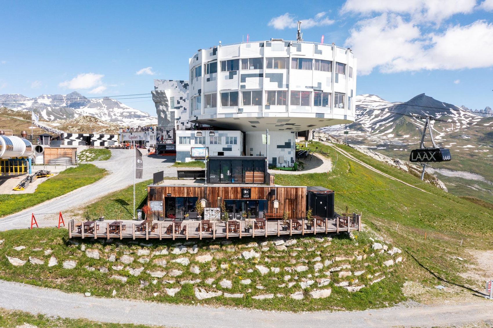 Mountain Hostel - image 7