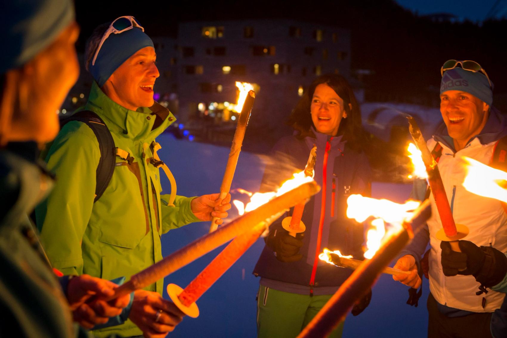 Torchlight hike - image 1