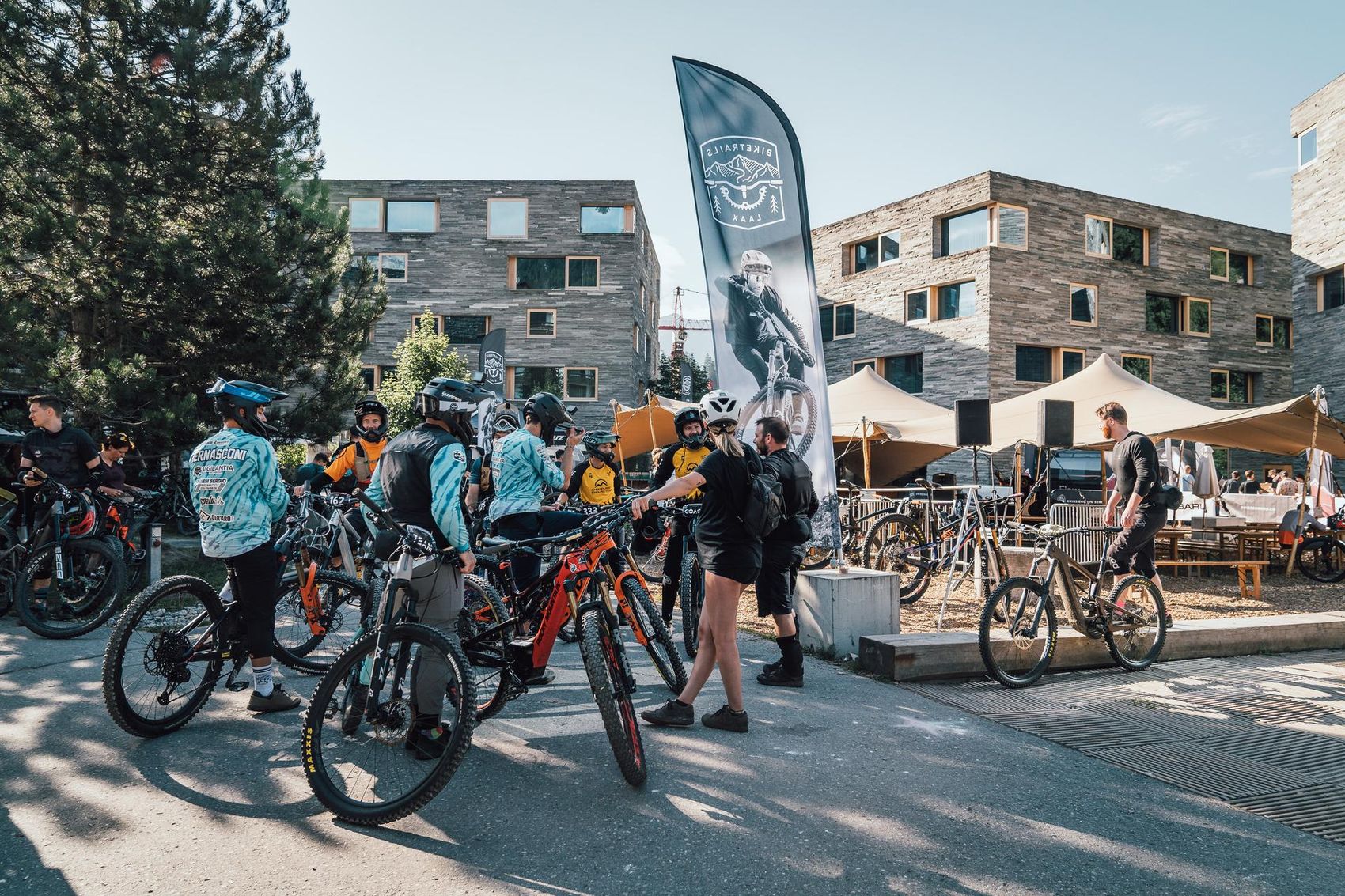 Bike community gathered at the rocksresort square