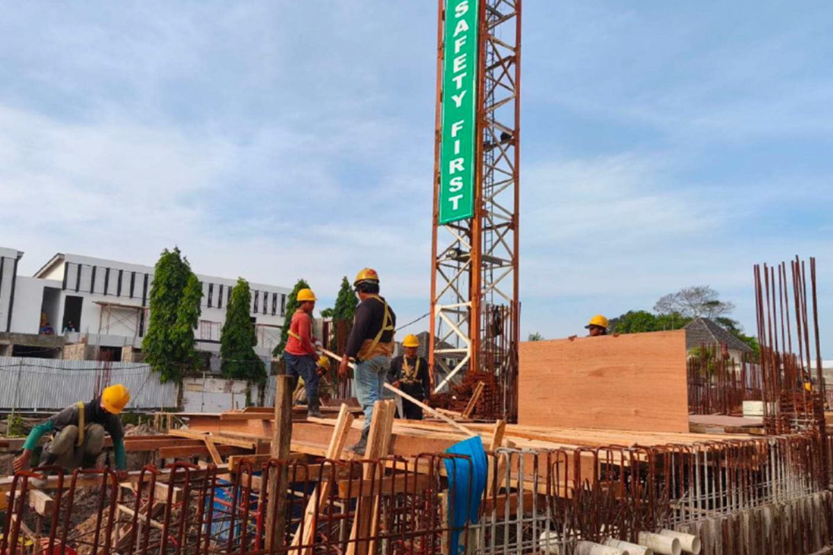 Photo inspiration: Fresh Look at Beraban Luxury Lofts Construction Project Update January 2025