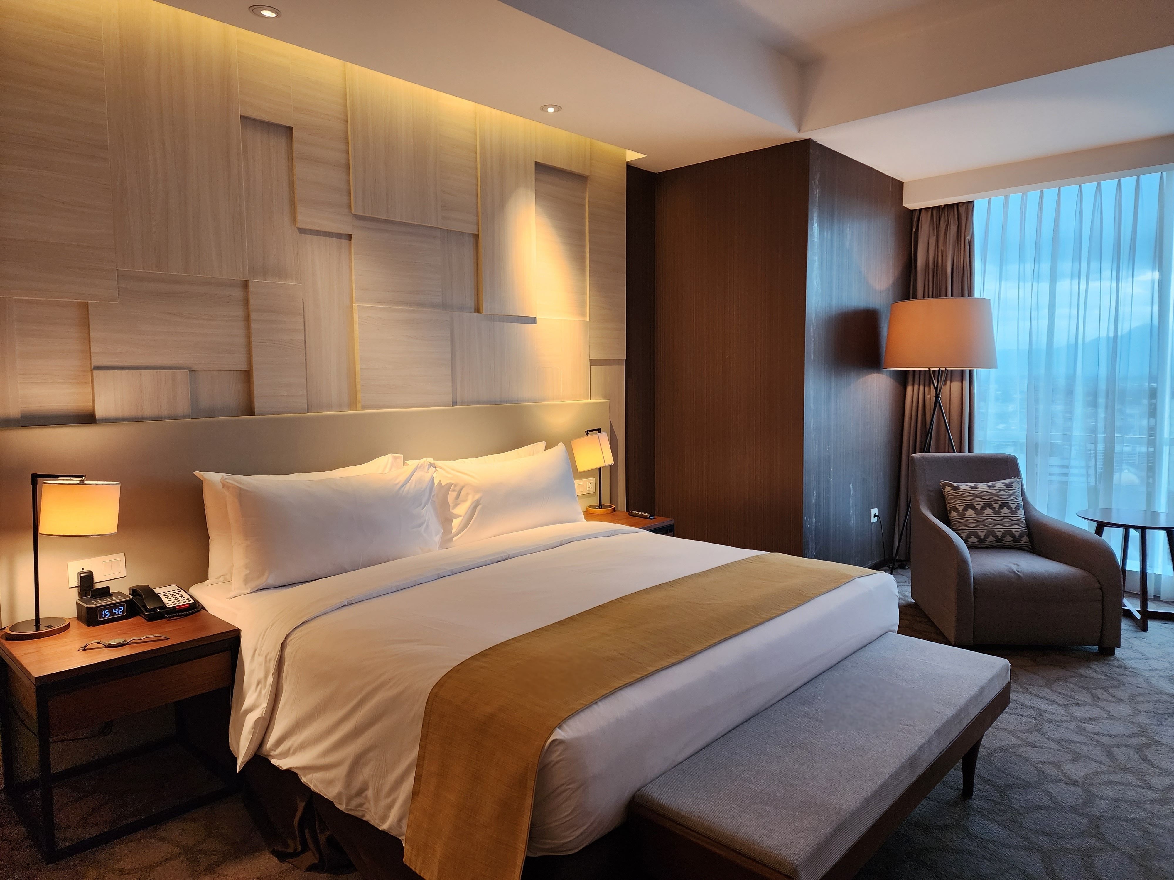 owning a hotel room