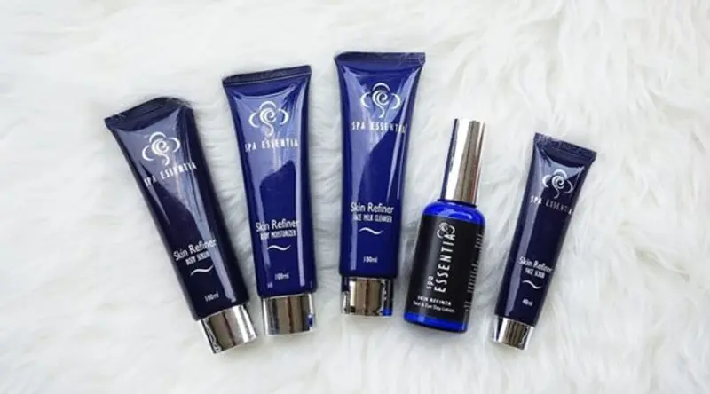 Deep Cleansing Facial 3