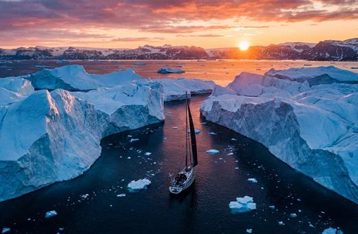 Svalbard Midnight Sun Expedition