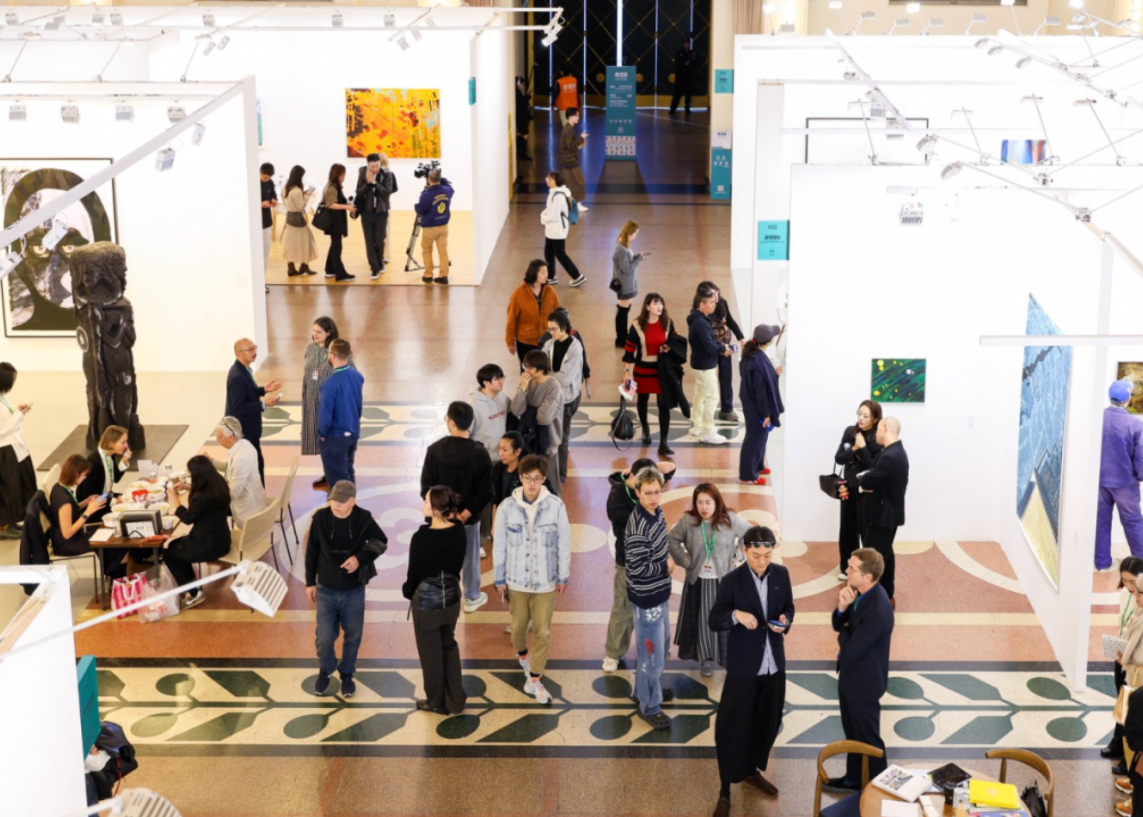 ART021 | One Space, A Symphony of Voices