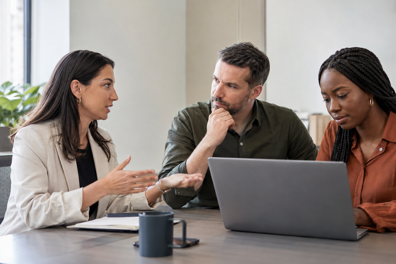Editorial photograph: Learn how to show contractors on an org chart without implying false authority. Use six steps, three examples, and a r