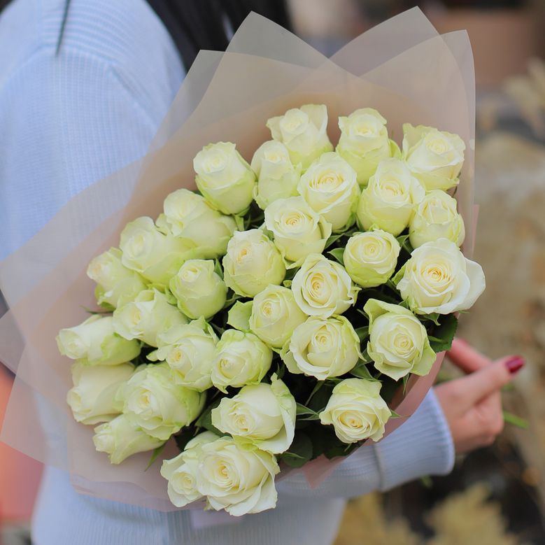 2 Dozen White Classic Roses  