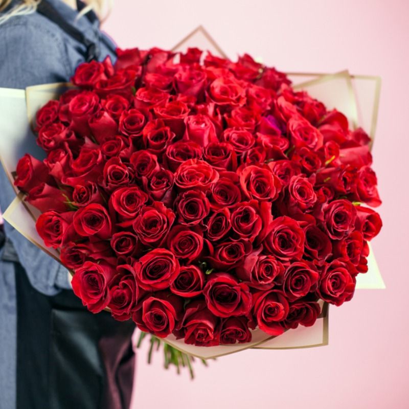 100  Red roses