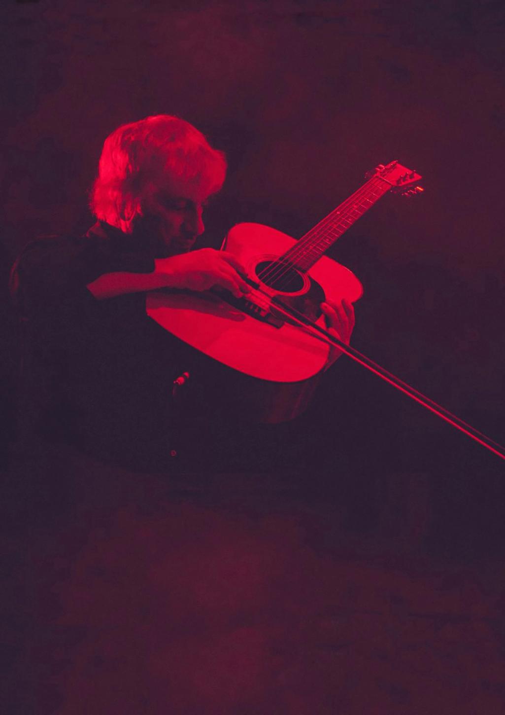 Lee Ranaldo and Raül Refree Performance with Niño de Elche