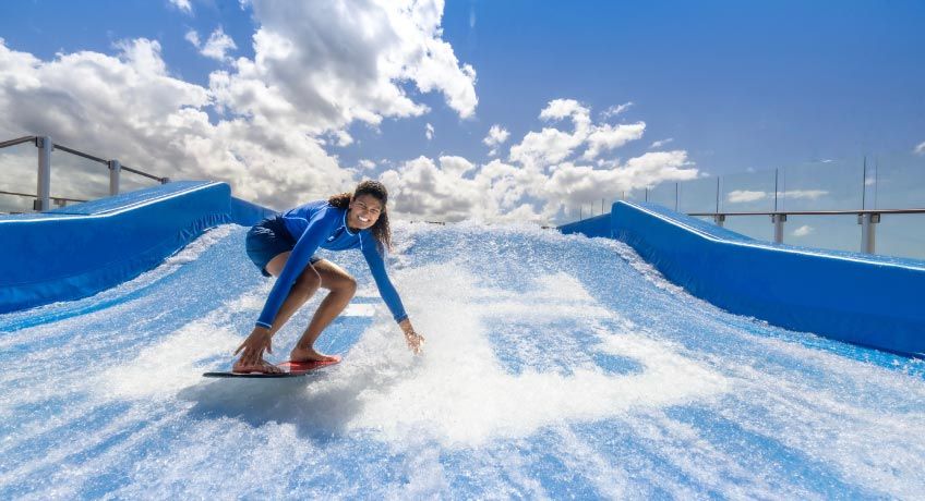 Surfing on Icon of the Seas