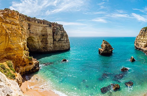 Rocky beach in the Algarve