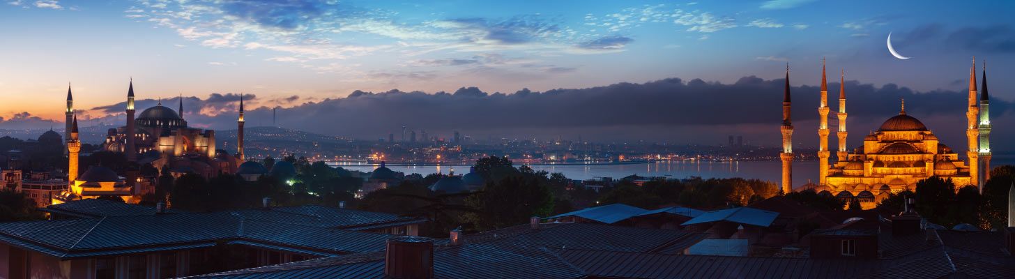 Panoramic view of the skyline of Istanbul at night