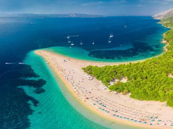 Sandy beach & turquoise seas in Croatia
