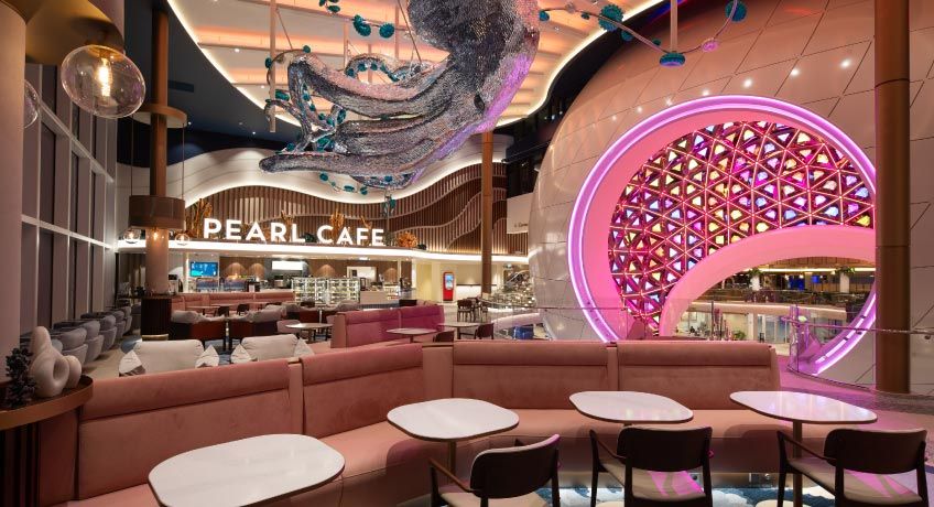 Cafe on Legend of the Seas