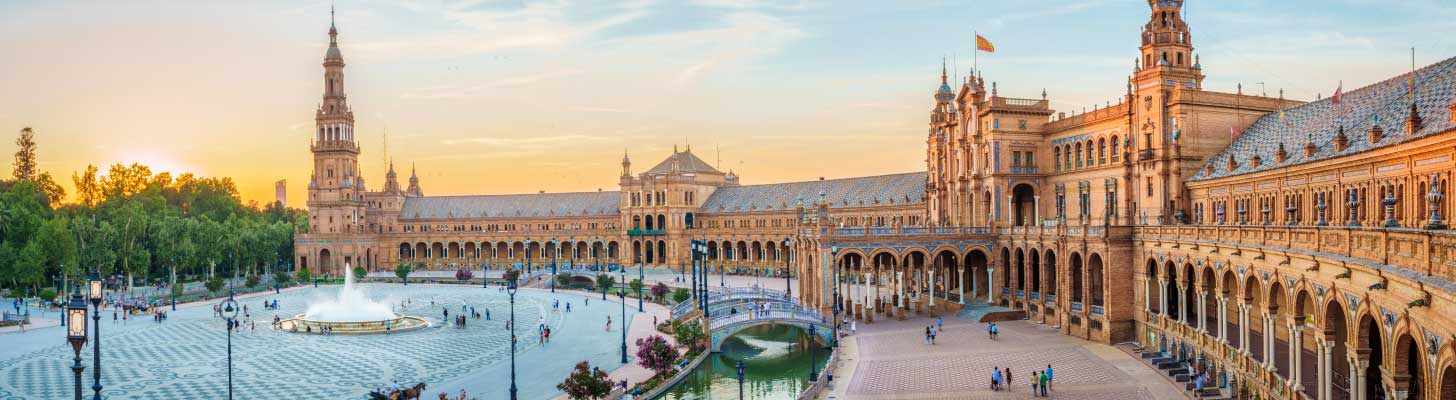 View of the Plaza de España in Sevilla