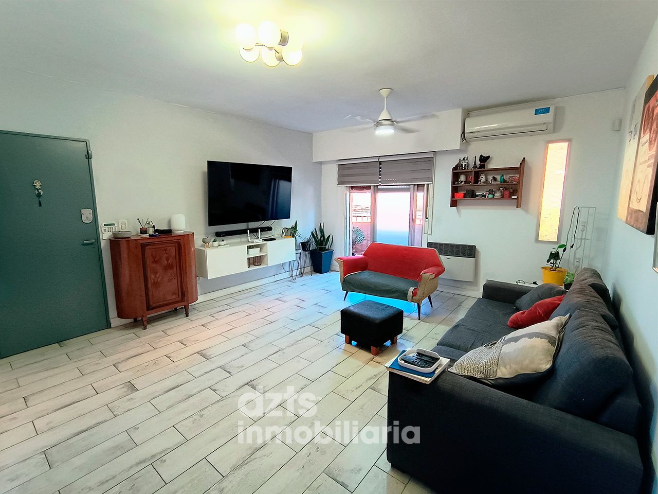 CASA 3 DORMITORIOS PLANTA ALTA