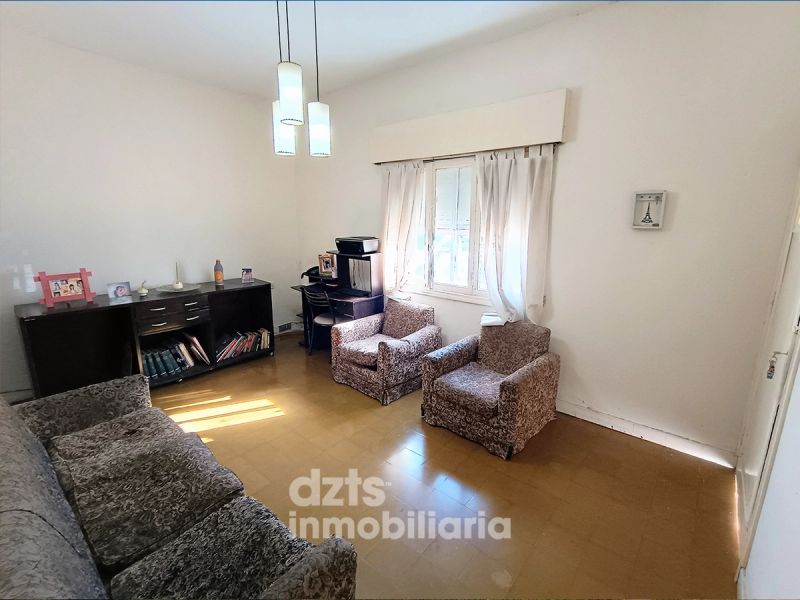 CASA EN GRANADERO BAIGORRIA - Imagen 3