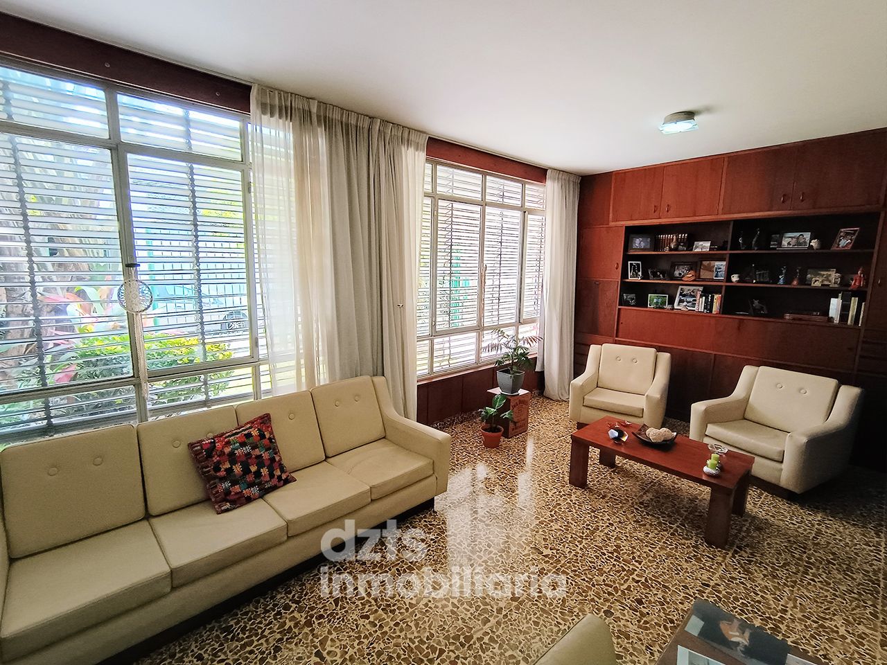 CASA 4 DORMITORIOS ARROYITO RIO - Imagen 3