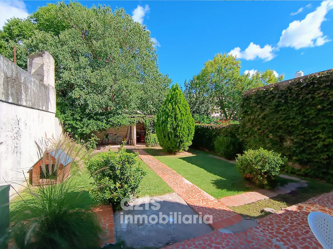 CASA EN GRANADERO BAIGORRIA - Imagen 12