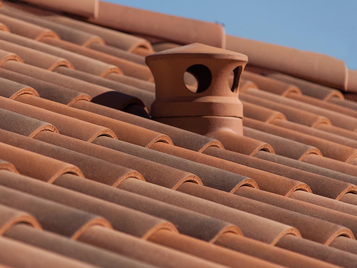 Tuile terre cuite